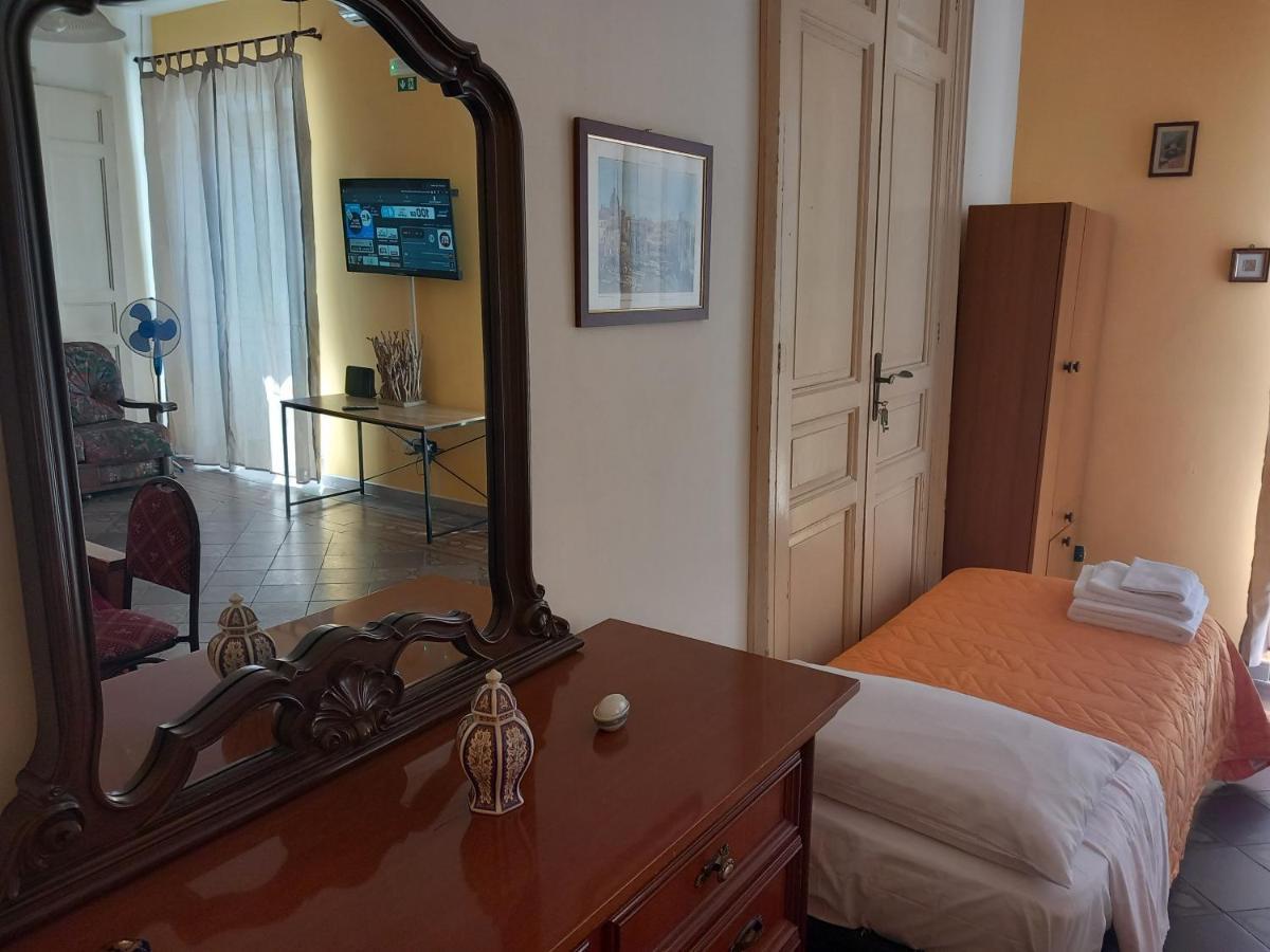 B&B Donna Elvira Siderno Kültér fotó